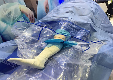 رزمة جراحية يمكن التخلص منها في الركبة ، حزمة تنظير جراحي مدمج لحقيبة سائل مدمجة